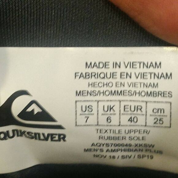 Quiksilver Amphibian Plus Shoe Black Grey White EUC size 7 Water Outdoor Skate - Picture 12 of 12